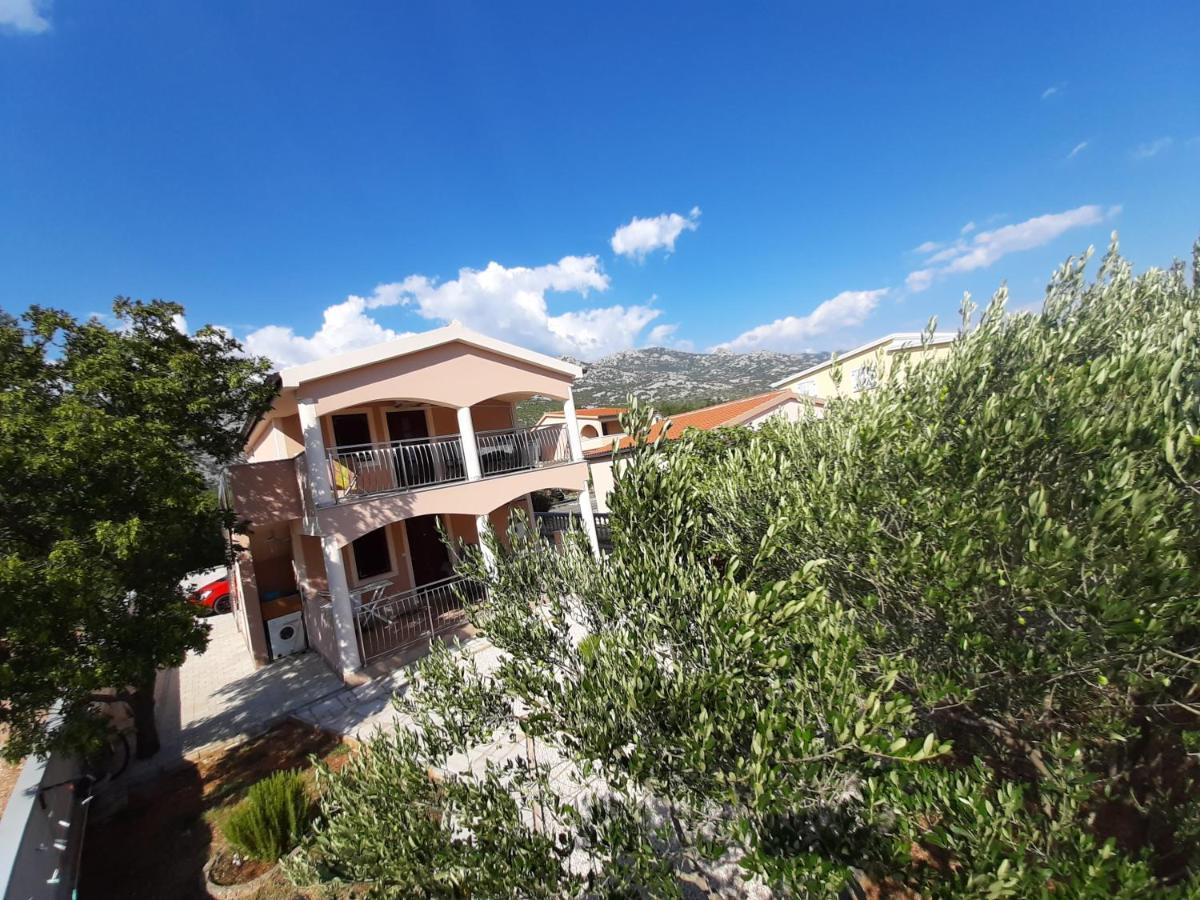 Apartman Pajo سيلين المظهر الخارجي الصورة