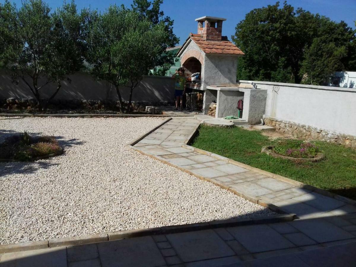 Apartman Pajo سيلين المظهر الخارجي الصورة