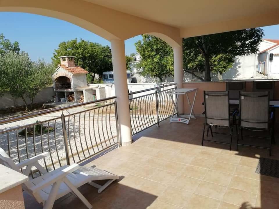Apartman Pajo سيلين المظهر الخارجي الصورة